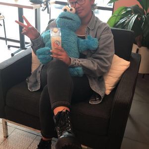 Meet your Posher, Sandy